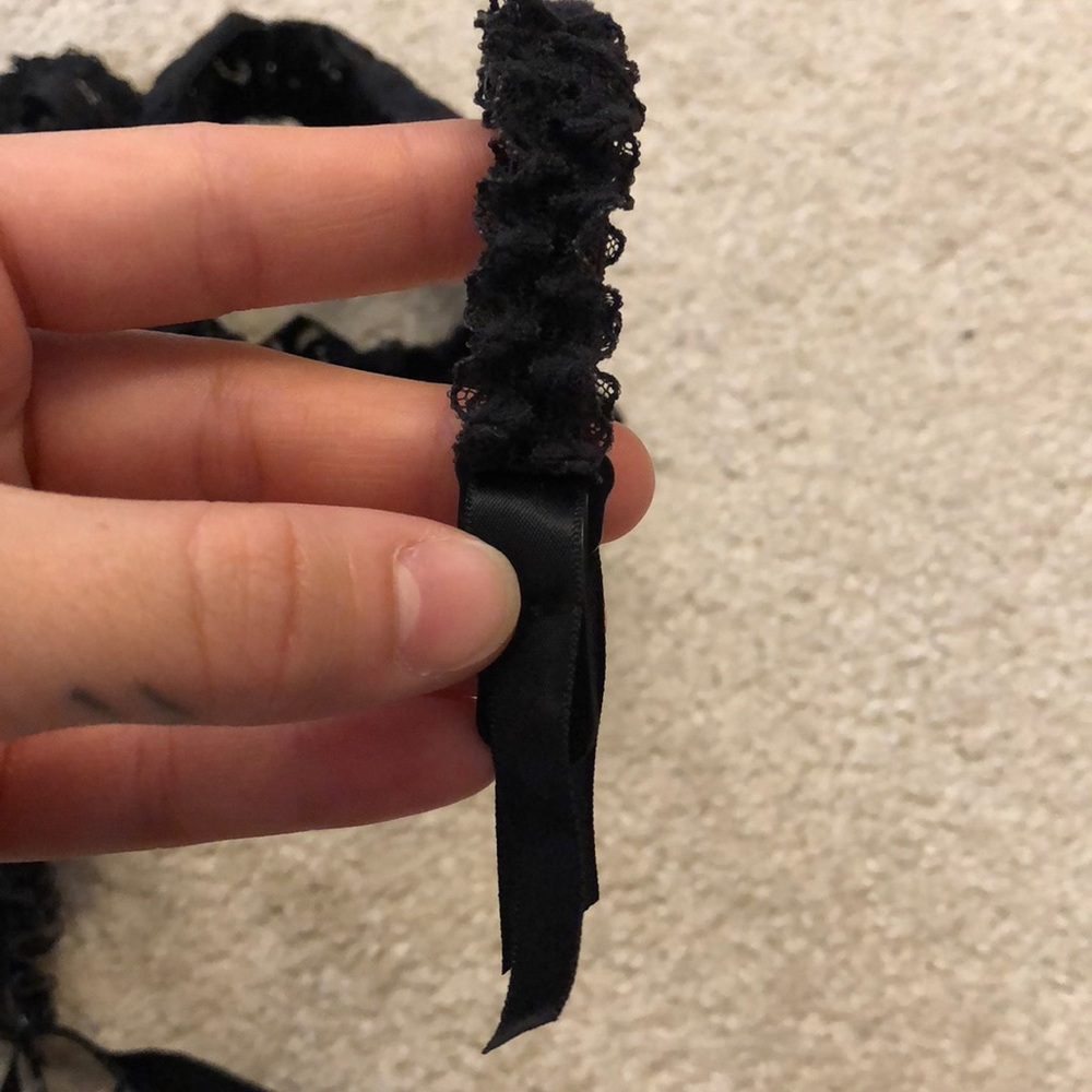 Black lace VS garter belt - Picture 9 of 13